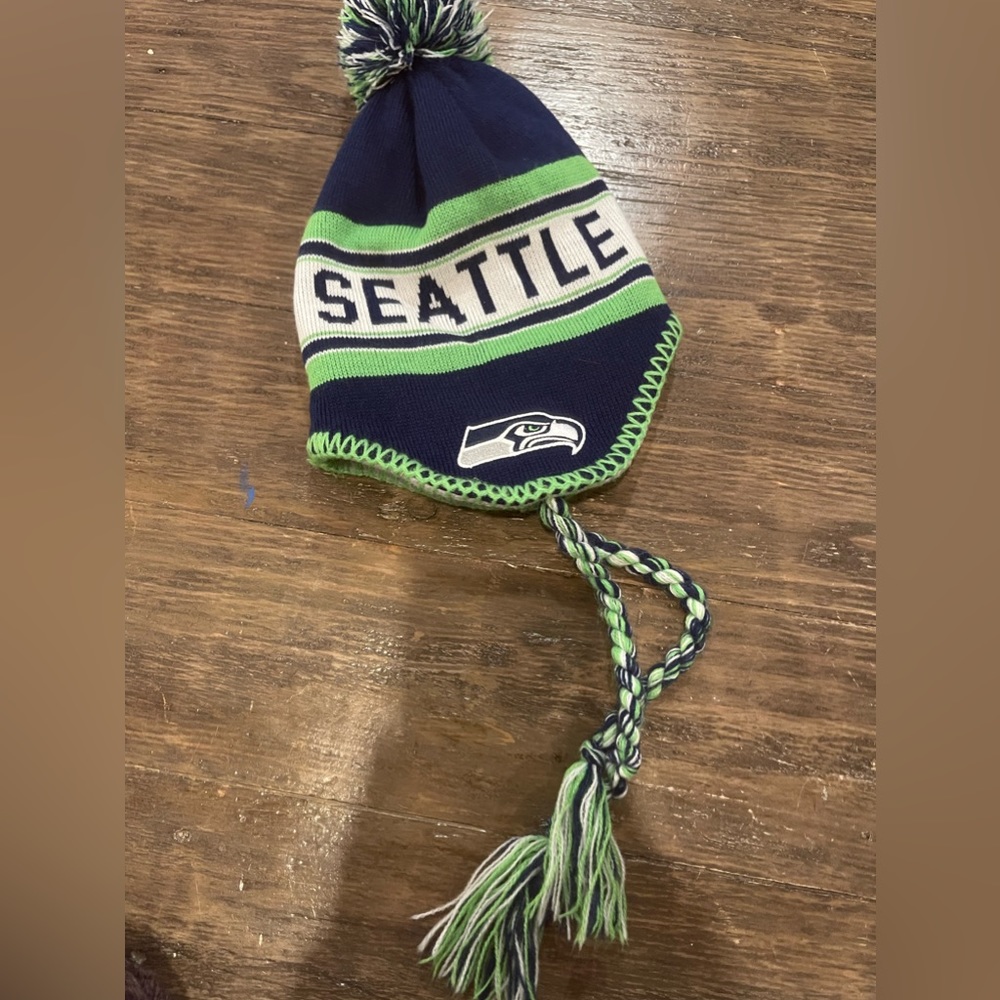 Seattle Seahawks Youth Winter Hat